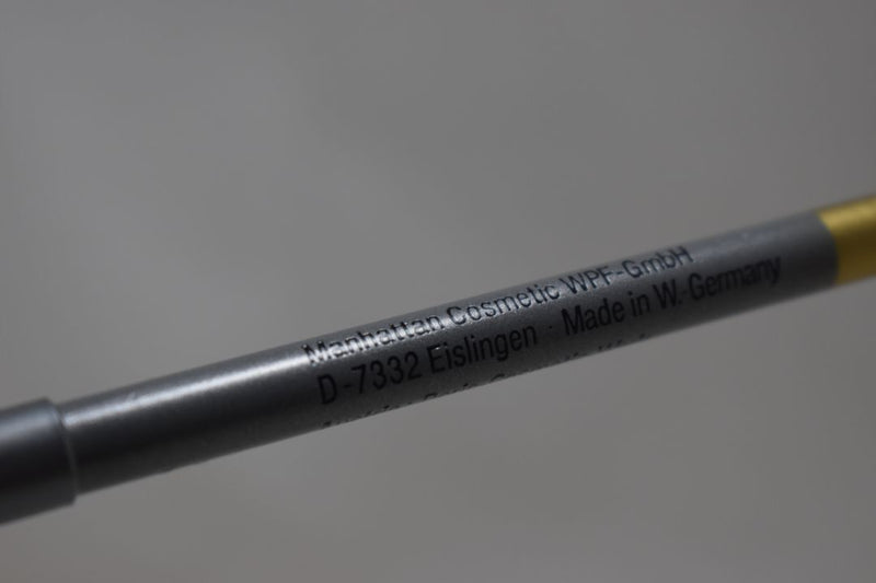 MANHATTAN COSMETICS Highlighter KHOL - ORIENTAL - EYE LINER (PENCIL) / Μολύβι Ματιών Καζάλ σε Απόχρωση (Νο 14 - Γκρι / Ασημί Μεταλλικό).