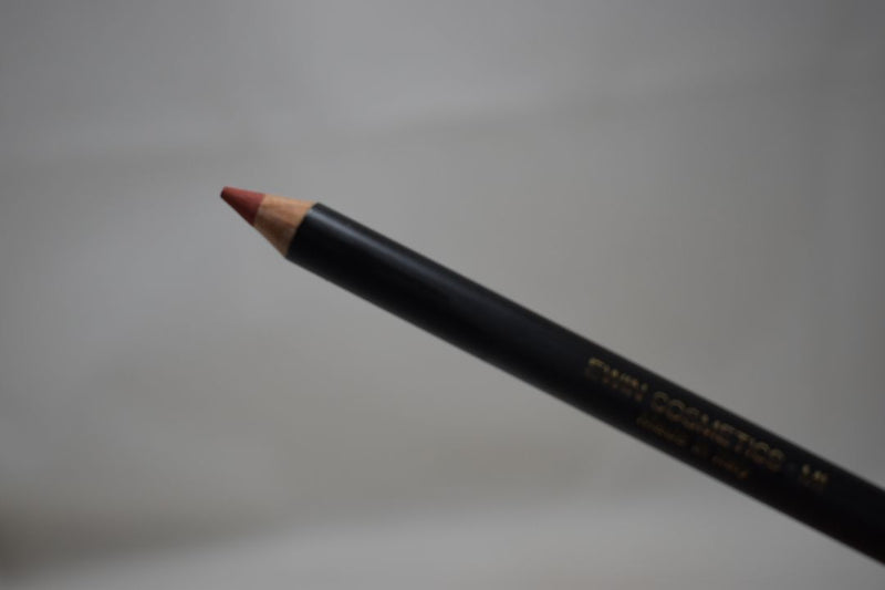 FASHION BAZAAR LIP PENCIL / Μολύβι Χειλιών σε Απόχρωση (CORAL - ΚΟΡΑΛΛΙ) 1.6 g.