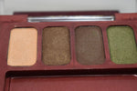 SEVENTEEN 17 COSMETICS CAKE EYE SHADOW 4 COLOUR SET   (PALETTES No 02 -  BROWNS) / Συμπαγής Τετραπλή Σκιά Ματιών -  (COLLECTION 02) -  Σε Απόχρωση (Σομόν - Καφέ Σκούρο - Πράσινο Βαθύ - Πράσινο της Ελιάς) 8 g.