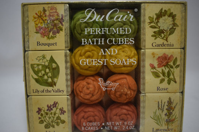 DuCAIR GIFT BOX (VERSION 1981) 6 PERFUMED BATH CUBES AND 8 GUEST SOAPS / Συσκευασία Δώρου  από 6 Αρωματισμένους κύβους Μπάνιου NET WT. 9 OZ,  και 8 Σαπούνια διαφορετικών χρωμάτων, σε σχήμα Μπουμπούκι Τριαντάφυλλου, 2.4  OZ.