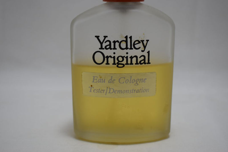 YARDLEY ORIGINAL (VERSION 1979) FOR MEN / POUR HOMME EAU DE COLOGNE 100 VAPORISATEUR (NATURAL SPRAY) ml 3.4 FL.OZ – (FULL  65%) – Demonstration – Χωρίς κουτί – Χωρίς καπάκι.