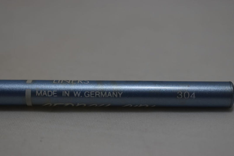 GEORGY GIRL COSMETIC EYE-KOHL-LIP LINERS  / Μολύβι τρία σε ένα, για Μάτια, Απαλό και Λείο (Kajal), για τα Χείλια, σε Απόχρωση (Νο 304 - Ανοικτό Γκρι Μεταλλικό Αρζάν).