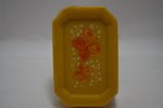 WOLFF GIFT BOX DESIGNER SERIES (COLOR YELLOW) FINE FRENCH MILLED SOAPS (VERSION 1981) / Συσκευασία Δώρου, Σχεδιαστική σειρά Χρώματος Κίτρινου, από Φίνα Αρωματισμένα και Αλεσμένα Γαλλικά σαπούνια 3 BARS 2.75 OZ. - TOTAL NET WT. 8.25 OZ (234g).