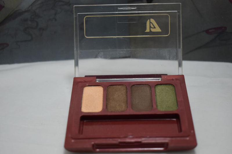 SEVENTEEN 17 COSMETICS CAKE EYE SHADOW 4 COLOUR SET   (PALETTES No 02 -  BROWNS) / Συμπαγής Τετραπλή Σκιά Ματιών -  (COLLECTION 02) -  Σε Απόχρωση (Σομόν - Καφέ Σκούρο - Πράσινο Βαθύ - Πράσινο της Ελιάς) 8 g.