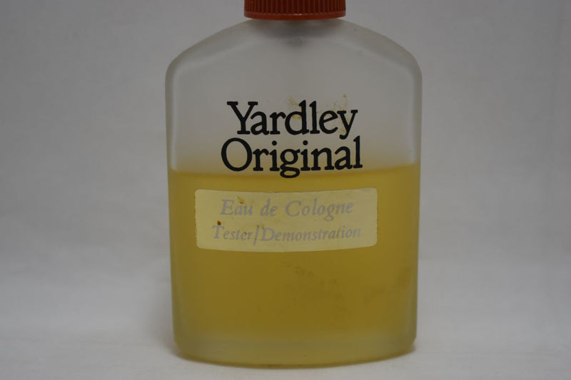 YARDLEY ORIGINAL (VERSION 1979) FOR MEN / POUR HOMME EAU DE COLOGNE 100 VAPORISATEUR (NATURAL SPRAY) ml 3.4 FL.OZ – (FULL  65%) – Demonstration – Χωρίς κουτί – Χωρίς καπάκι.