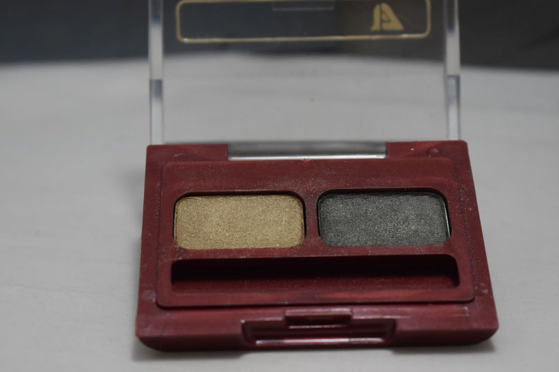 SEVENTEEN 17 COSMETICS CAKE EYE SHADOW DUO (No 2 GOLDEN - SMOKE GREEN) / Συμπαγής Διπλή Σκιά Ματιών -  (COLLECTION 2) -  Σε Απόχρωση (Χρυσαφί - Πράσινο της Ελιάς) 4 g.
