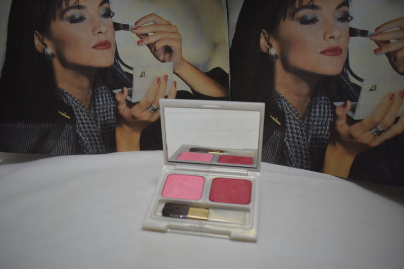 SEVENTEEN 17 COSMETICS BEAUTY COLOR / BLUSHER / FARD A JOUES / SUPER IRIDESCENT 2 COLOR SET (No 28 PRIMROSE - POPPY) / Διπλό ρουζ, Σούπερ Ιριδίζον -  (COLLECTION 28) -  Σε Απόχρωση (Ροζ Ανοικτό - Βιολετί) 8 g.