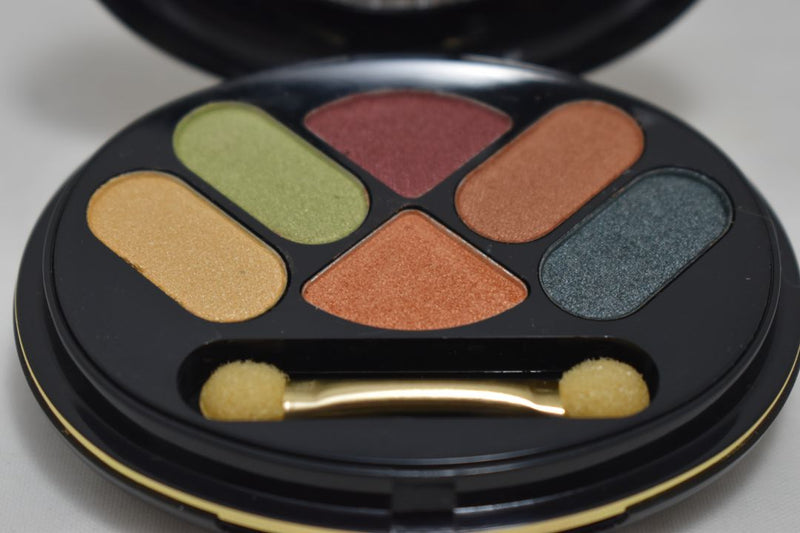 FASHION BAZAAR TWIN KIT MAKE-UP (0070) 6 EYE SHADOW SATIN + 2 BLUSH + 1 INDIAN EART / 6 ΣΚΙΕΣ ΜΑΤΙΩΝ 5 g + 2 ΡΟΥΖ 3 g + 1 ΠΟΥΔΡΑ ΙΝΔΙΚΗΣ ΓΗΣ 1,5 g.