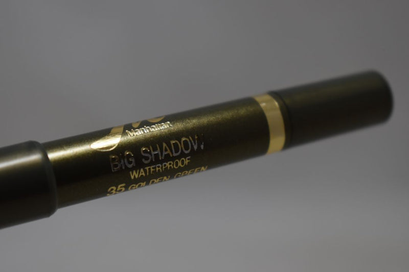 MANHATTAN COSMETICS BIG SHADOW WATERPROOF / Μολύβι Χονδρό, Διπλής Δράσης,  Ματιών και Σκιάς ταυτόχρονα, Αδιάβροχο, σε Απόχρωση (Νο 35 - GOLDEN GREEN -  - Λαδί Πράσινο).