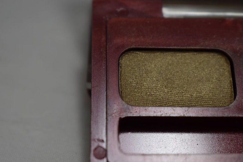 SEVENTEEN 17 COSMETICS CAKE EYE SHADOW DUO (No 2 GOLDEN - SMOKE GREEN) / Συμπαγής Διπλή Σκιά Ματιών -  (COLLECTION 2) -  Σε Απόχρωση (Χρυσαφί - Πράσινο της Ελιάς) 4 g.