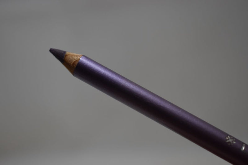 LORIANA BY PENCOS ITALY COSMETIC EYE- KOHL (KAJAL)-LIP LINERS / Μολύβι Όλα Μέσα, Απαλό και Λείο (Kajal) για τα Μάτια, για τα Φρύδια, και για τα Χείλια, σε Απόχρωση (Μωβ / Λιλά).
