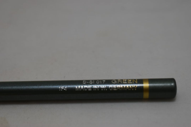 EXOTIC GERMANY COSMETIC KHOL-KAJAL EYE LINER PENCIL / Μολύβι  Απαλό και Λείο (Kajal) για τα Μάτια, σε Απόχρωση (GREEN - Πράσινο Σκούρο της Μυρτιάς).