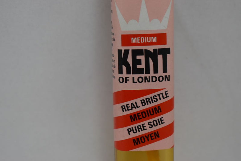 KENT OF LONDON ORIGINAL TOOTHBRUSH (MEDIUM) CURVED TUFT REAL BRISTLE YELLOW COLOR (VERSION 1977) / ΟΔΟΝΤΟΒΟΥΡΤΣΑ ΜΕ ΚΑΜΠΥΛΕΣ ΚΑΙ ΑΥΘΕΝΤΙΚΕΣ ΤΡΙΧΕΣ (ΜΕΣΑΙΑΣ ΣΚΛΗΡΟΤΗΤΑΣ) ΧΡΩΜΑΤΟΣ KΙΤΡΙΝΟΥ.