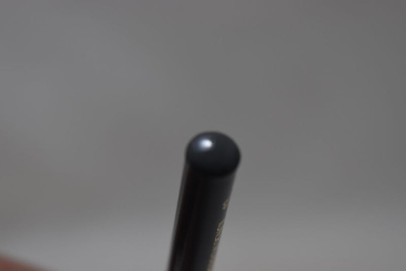 MANHATTAN COSMETICS - AUGENBRAUENSTIFT - EYEBROW PENCIL / Μολύβι Ψιλό για τα Φρύδια σε Απόχρωση (Νο 13 - Γκρι ανθρακί).