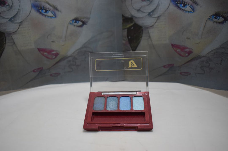 SEVENTEEN 17 COSMETICS CAKE EYE SHADOW 4 COLOUR SET   (PALETTES No 3 -  SATIN BLUES) / Συμπαγής Τετραπλή Σκιά Ματιών -  (COLLECTION 3) -  (Τέσσερες Σατινέ Αποχρώσεις του Μπλε) 8 g.