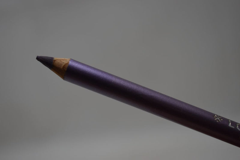 LORIANA BY PENCOS ITALY COSMETIC EYE- KOHL (KAJAL)-LIP LINERS / Μολύβι Όλα Μέσα, Απαλό και Λείο (Kajal) για τα Μάτια, για τα Φρύδια, και για τα Χείλια, σε Απόχρωση (Μωβ / Λιλά).