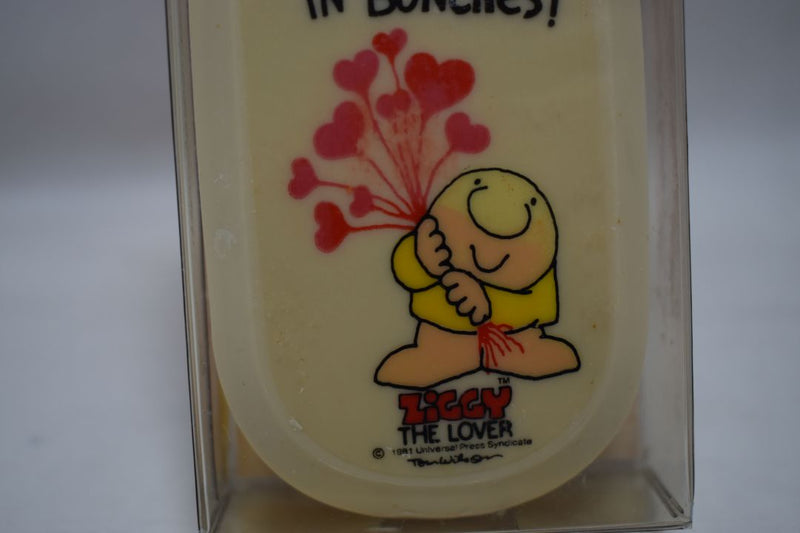 ZiGGY THE LOVER SOAP ... LOVE IS BEST WHEN IT COMES IN BUNCHES ! (VERSION 1981) / Σαπούνι ... Η Αγάπη είναι καλύτερη όταν έρχεται σε μπουκέτο ! 85g 3 OZ.