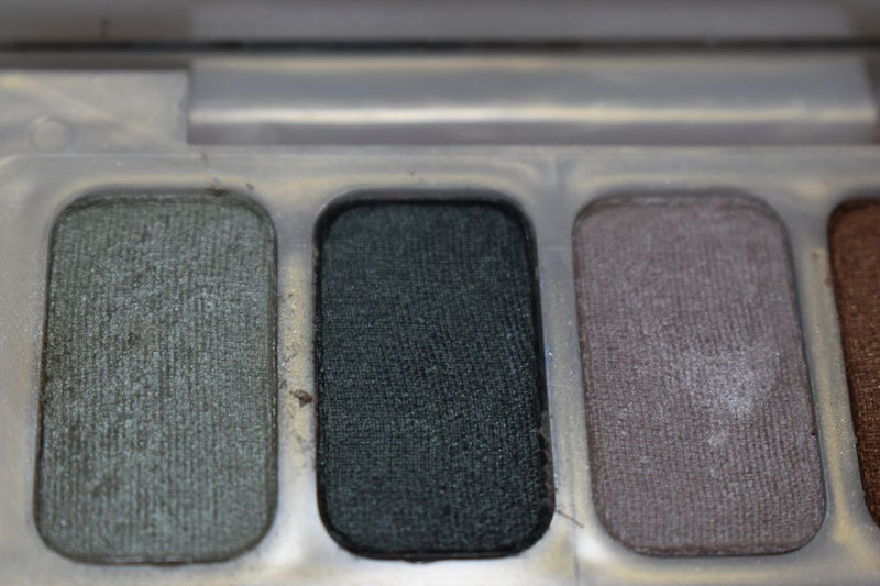SEVENTEEN 17 COSMETICS CAKE EYESHADOW SUPER IRIDESCENT (PALETTE No 45 -  SHIMMER) / Συμπαγής Τετραπλή Σκιά Ματιών, Σούπερ Ιριδίζουσα -  (COLLECTION 45) -  Σε Απόχρωση (Πράσινο Παστέλ - Πράσινο - Ροζ - Καφέ Ανοικτό) 8 g.