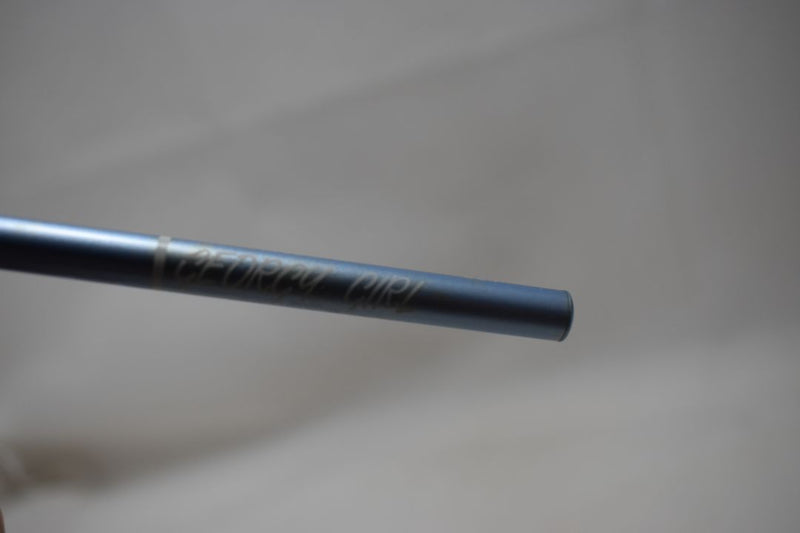 GEORGY GIRL COSMETIC EYE-KOHL-LIP LINERS  / Μολύβι τρία σε ένα, για Μάτια, Απαλό και Λείο (Kajal), για τα Χείλια, σε Απόχρωση (Νο 304 - Ανοικτό Γκρι Μεταλλικό Αρζάν).
