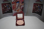 CONSTANCE CARROLL COMPACT DE-LUXE POWDER WITH MIRROR / Συμπαγής (Πιεσμένη) Πούδρα Προσώπου με Καθρέπτη σε Απόχρωση (TENDER TOUCH - ΦΥΣΙΚΟ ΑΝΟΙΚΤΟ) 17 g.