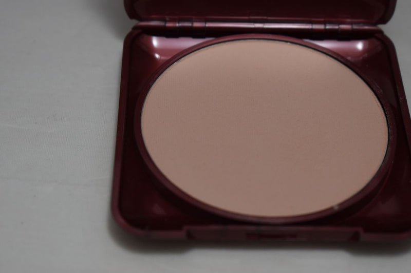 CONSTANCE CARROLL COMPACT DE-LUXE POWDER WITH MIRROR / Συμπαγής (Πιεσμένη) Πούδρα Προσώπου με Καθρέπτη σε Απόχρωση (TENDER TOUCH - ΦΥΣΙΚΟ ΑΝΟΙΚΤΟ) 17 g.