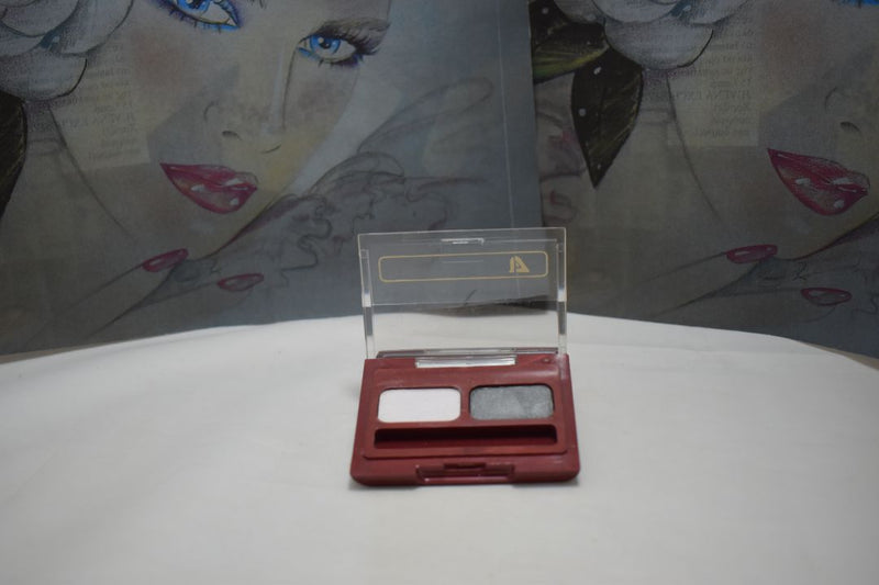 SEVENTEEN 17 COSMETICS CAKE EYE SHADOW 2 COLOUR SET (No 1 ROSE LIGTH- GREY MIST) / Συμπαγής Διπλή Σκιά Ματιών -  (COLLECTION 1) -  Σε Απόχρωση (Ροζ Απαλό - Γκρι) - Χωρίς Κουτί 4 g.
