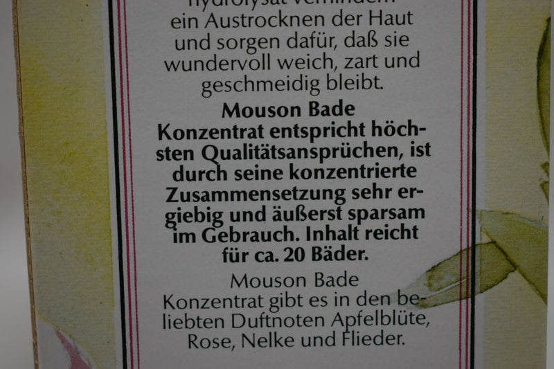 MOUSON Bade Konzentrat Apfel-Blute 20 Schaumbader mit hautpflegender Creme-Lotion und Collagen / Concentrated Bubble Bath from Apple Blossoms / Συμπυκνωμένο Αφρόλουτρο με κρέμα περιποίησης δέρματος και κολλαγόνο, από Άνθη μηλιάς 250 ml 8.4 FL.OZ.