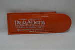 PICK-A-DENT (DENTICATOR CO. SAN FRANCISCO) REUSABLE PLASTIC TOOTHPICK DOUBLE ENDED / CLEANS BETWEEN TEETH IN INDIVIDUAL POUCHE WHITE COLOR / Επαναχρησιμοποιήσιμη πλαστική οδοντογλυφίδα διπλού άκρου, μέσα σε ατομική θήκη,  χρώματος λευκού.