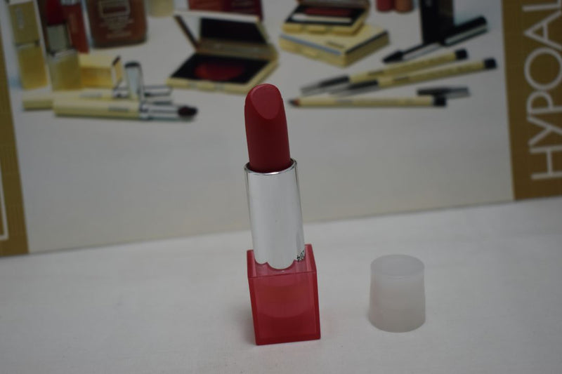 PHAS HYPOALLERGĖNIQUE ROUGE INTENSE - LIP COMFORT (81 - CHARMING FLUSH) / Κραγιόν έντονο, σε Απόχρωση (81 - Γοητευτικό Κόκκινο), με Άνεση μεγάλης Διάρκειας στα Χείλη, 4 ml - Tester - Χωρίς κουτί.