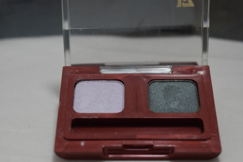 SEVENTEEN 17 COSMETICS CAKE EYE SHADOW DUO (No 41 GREEN - GREY) / Συμπαγής Διπλή Σκιά Ματιών -  (COLLECTION 41) -  Σε Απόχρωση (Γκρι Ανοικτό - Πράσινο)  4 g.
