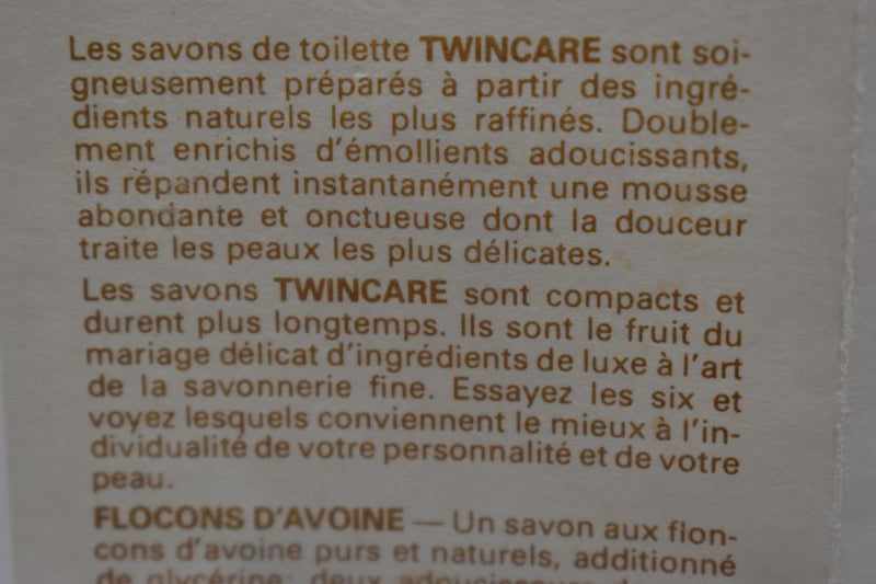 TWINCARE SOAP GLYCERINE AND HONEY FOR SKIN CARE CLEANSES MOISTURIZES NATURALLY (VERSION 1981) / Σαπούνι με Γλυκερίνη και Μέλι για την Περιποίηση του Δέρματος Καθαρίζει και Ενυδατώνει Φυσικά 100 g 3.5 OZ.