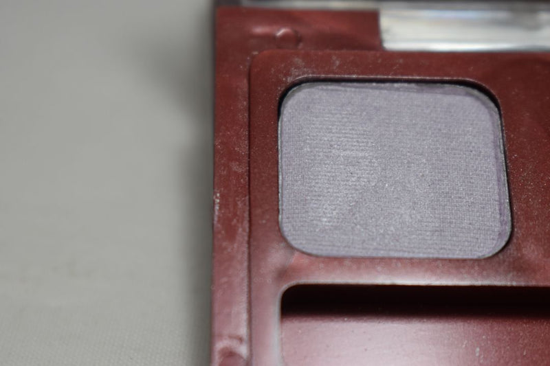 SEVENTEEN 17 COSMETICS CAKE EYE SHADOW DUO (No 41 GREEN - GREY) / Συμπαγής Διπλή Σκιά Ματιών -  (COLLECTION 41) -  Σε Απόχρωση (Γκρι Ανοικτό - Πράσινο)  4 g.