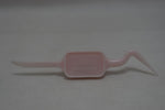 PICK-A-DENT (DENTICATOR CO. SAN FRANCISCO) REUSABLE PLASTIC TOOTHPICK DOUBLE ENDED / CLEANS BETWEEN TEETH IN INDIVIDUAL POUCHE COLOR PINK / Επαναχρησιμοποιήσιμη πλαστική οδοντογλυφίδα διπλού άκρου, μέσα σε ατομική θήκη,  χρώματος ροζ.