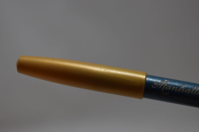 MANHATTAN COSMETICS LIDKONTURENSTIFT - EYE LINER (PENCIL) / Μολύβι Ψιλό Βλεφάρων και Ματιών σε Απόχρωση (Νο 15 - Σιέλ).