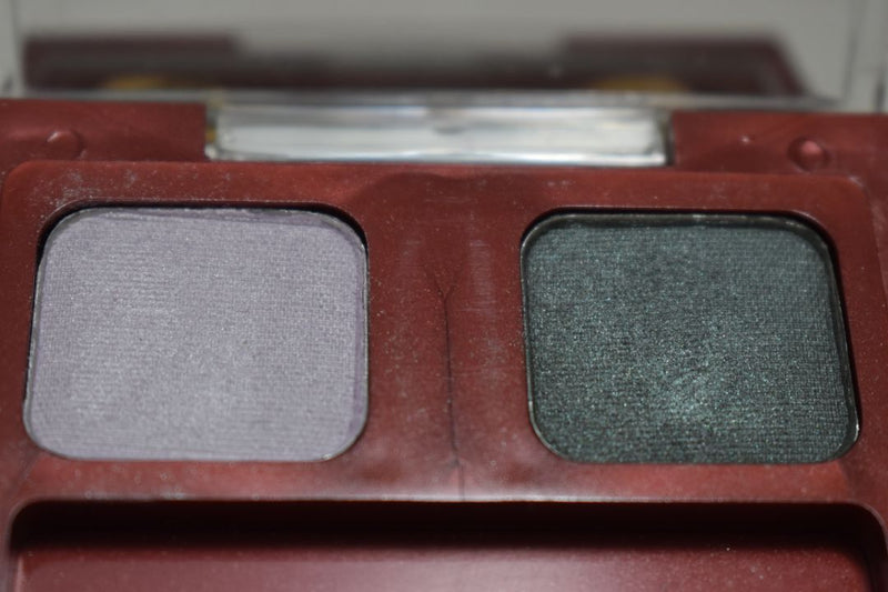 SEVENTEEN 17 COSMETICS CAKE EYE SHADOW DUO (No 41 GREEN - GREY) / Συμπαγής Διπλή Σκιά Ματιών -  (COLLECTION 41) -  Σε Απόχρωση (Γκρι Ανοικτό - Πράσινο)  4 g.
