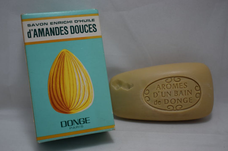 DONGE SAVON DE BEAUTE ADOUCISSANT ENRICHI D'HUILE D'AMANDES DOUCES (VERSION 1980) / Μαλακτικό σαπούνι ομορφιάς με γλυκό Αμυγδαλέλαιο 120 g 4.2 OZ.