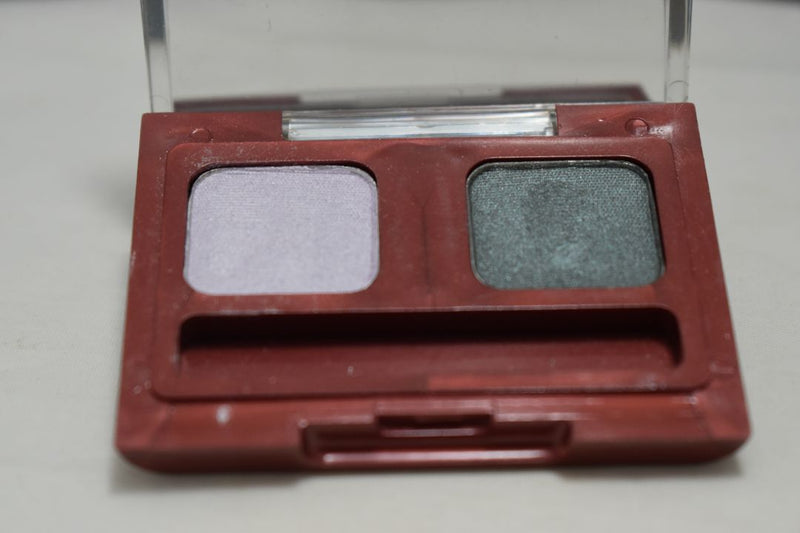 SEVENTEEN 17 COSMETICS CAKE EYE SHADOW DUO (No 41 GREEN - GREY) / Συμπαγής Διπλή Σκιά Ματιών -  (COLLECTION 41) -  Σε Απόχρωση (Γκρι Ανοικτό - Πράσινο)  4 g.
