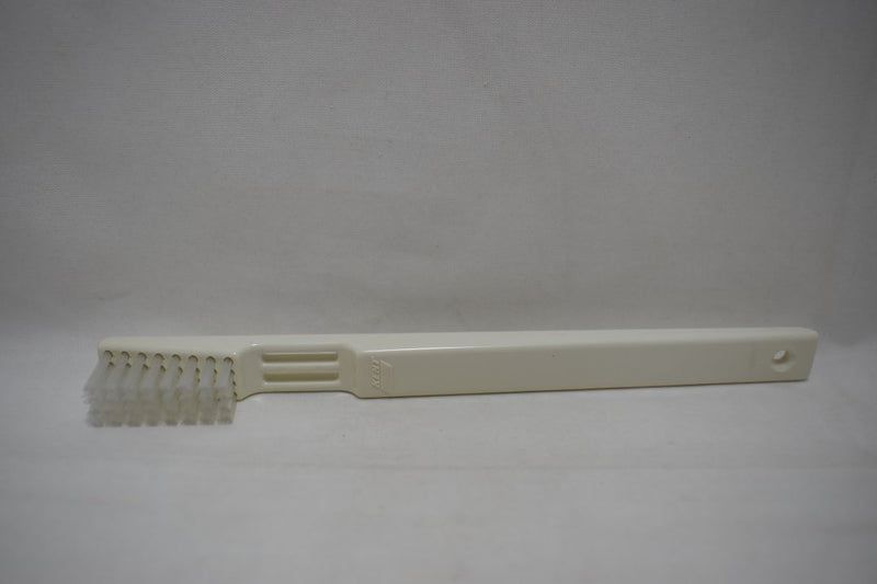 KENT 2000 DUAL TEXTURE  NYLON ORIGINAL TOOTHBRUSH  NYLON STRAIGHT TUFT WHITE COLOR (VERSION 1982) A NEW ANGLE FOR DOUBLE DENTAL CARE / ΟΔΟΝΤΟΒΟΥΡΤΣΑ 2000 ΔΙΠΛΗΣ ΥΦΗΣ ΜΕ ΙΣΙΕΣ ΤΡΙΧΕΣ ΓΙΑ ΔΙΠΛΗ ΟΔΟΝΤΙΑΤΡΙΚΗ ΦΡΟΝΤΙΔΑ ΧΡΩΜΑΤΟΣ ΛΕΥΚΟΥ.