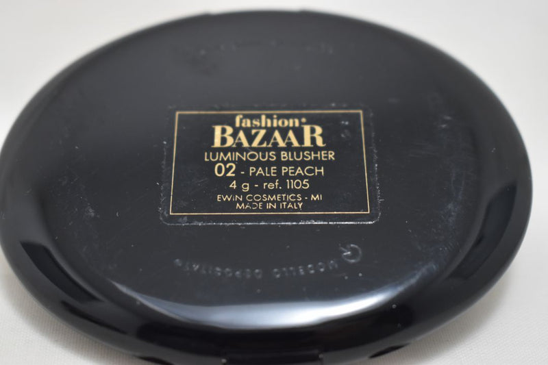 FASHION BAZAAR LUMINOUS BLUSHER / FARD A JOUES / Φωτεινό ΡΟΥΖ σε Απόχρωση (PALE PEACH - Απαλό Ροδακινί) 4 g.