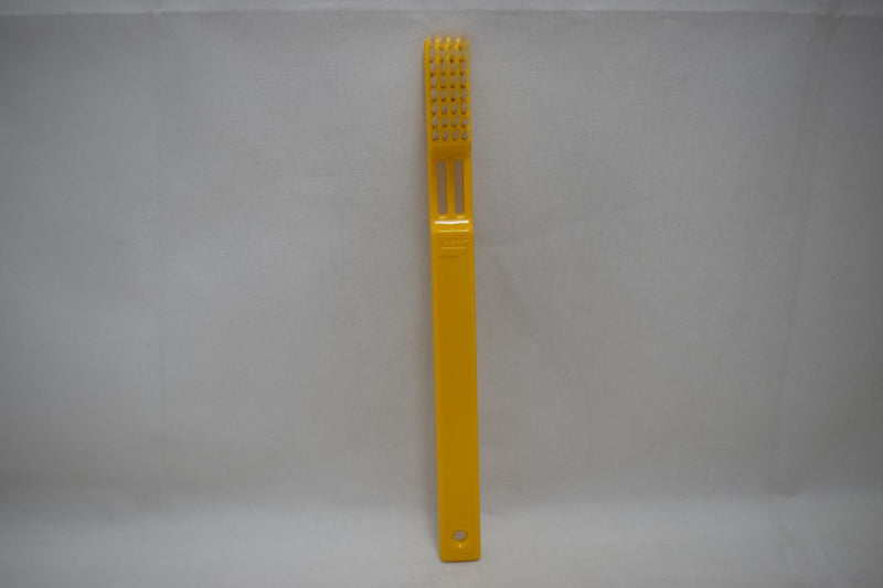 KENT 2000 DUAL TEXTURE NYLON ORIGINAL TOOTHBRUSH   STRAIGHT TUFT YELLOW COLOR   (VERSION 1982) A NEW ANGLE FOR DOUBLE DENTAL CARE / ΟΔΟΝΤΟΒΟΥΡΤΣΑ 2000 ΔΙΠΛΗΣ ΥΦΗΣ ΜΕ ΙΣΙΕΣ ΤΡΙΧΕΣ ΓΙΑ ΔΙΠΛΗ ΟΔΟΝΤΙΑΤΡΙΚΗ ΦΡΟΝΤΙΔΑ ΧΡΩΜΑΤΟΣ KΙΤΡΙΝΟΥ.