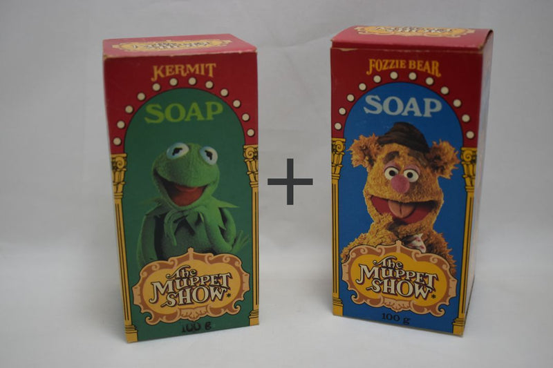 “THE MUPPET SHOW” ORIGINAL SOAP / SAVON (SHAPED LIKE KERMIT THE FROG) + (SHAPED LIKE FOZZIE BEAR) FOR GIFTS 2 SOAP 100g 3.½ OZ. TOTAL NET WT 7 OZ.