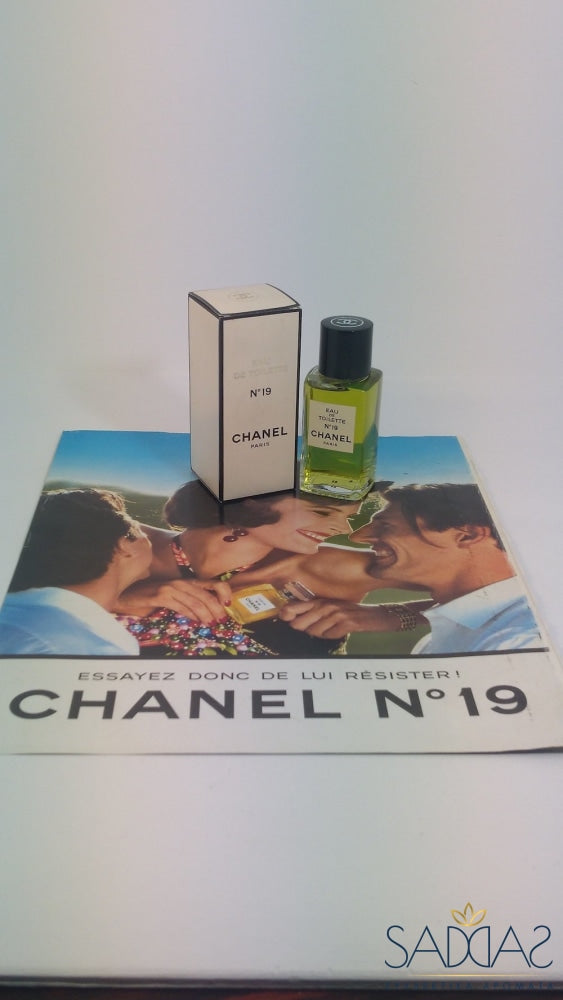 Chanel 19 Pour Femme Eau De Toilette 50 Ml 1.7 Fl .oz