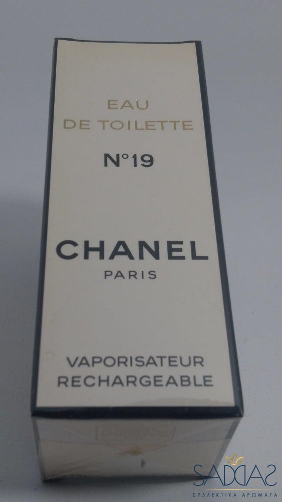 Chanel 19 Pour Femme Eau De Toilette Luxe Vaporisateur Rechargeable* 50 Ml 1.7 Fl.oz