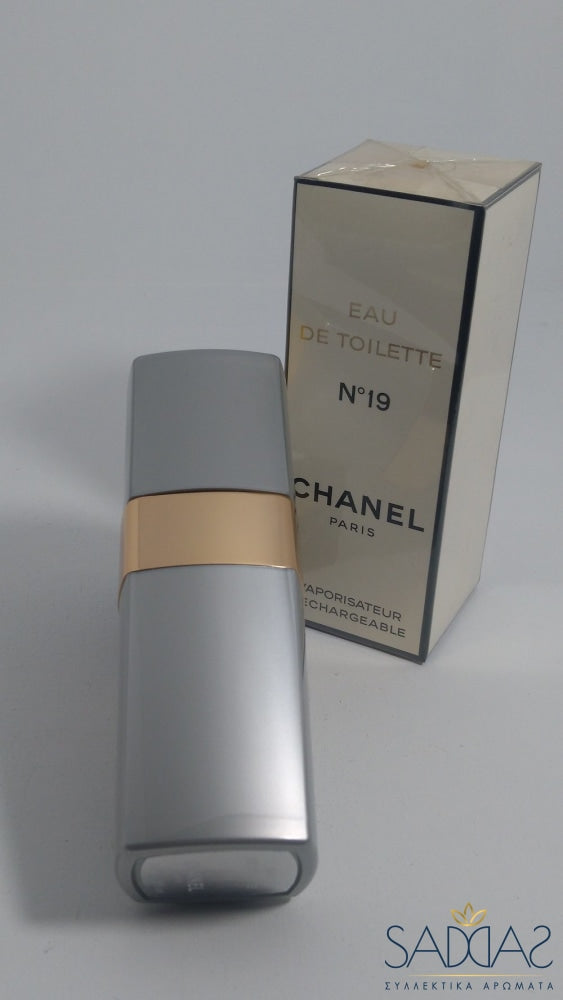 Chanel 19 Pour Femme Eau De Toilette Luxe Vaporisateur Rechargeable* 50 Ml 1.7 Fl.oz