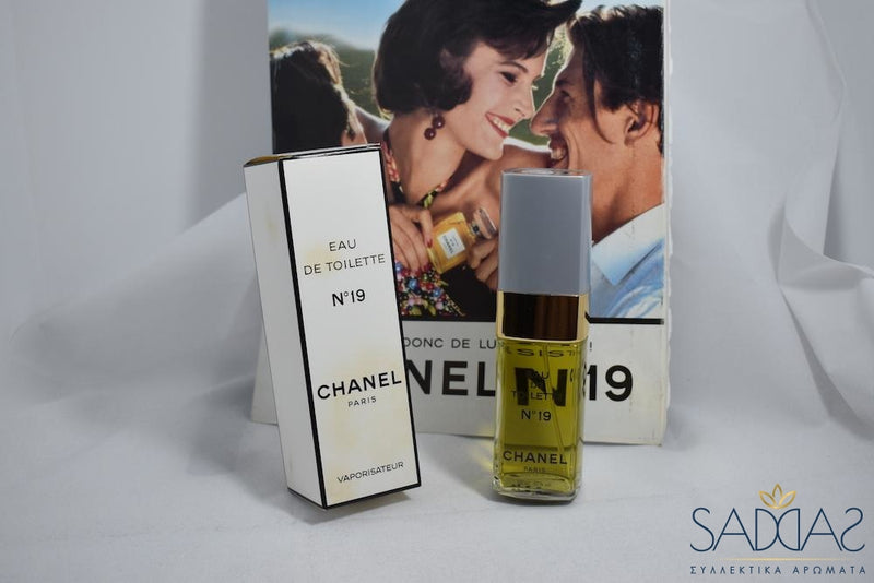 Chanel 19 Pour Femme Eau De Toilette Vaporisateur 100 Ml 3.4 Fl .oz